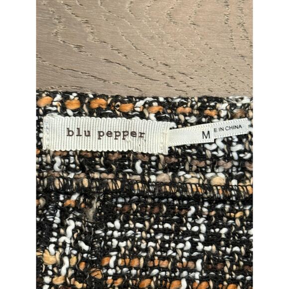 Blu Pepper Tweed Button Front Scalloped High Waisted Mini Skirt Size Med EUC - Picture 5 of 5